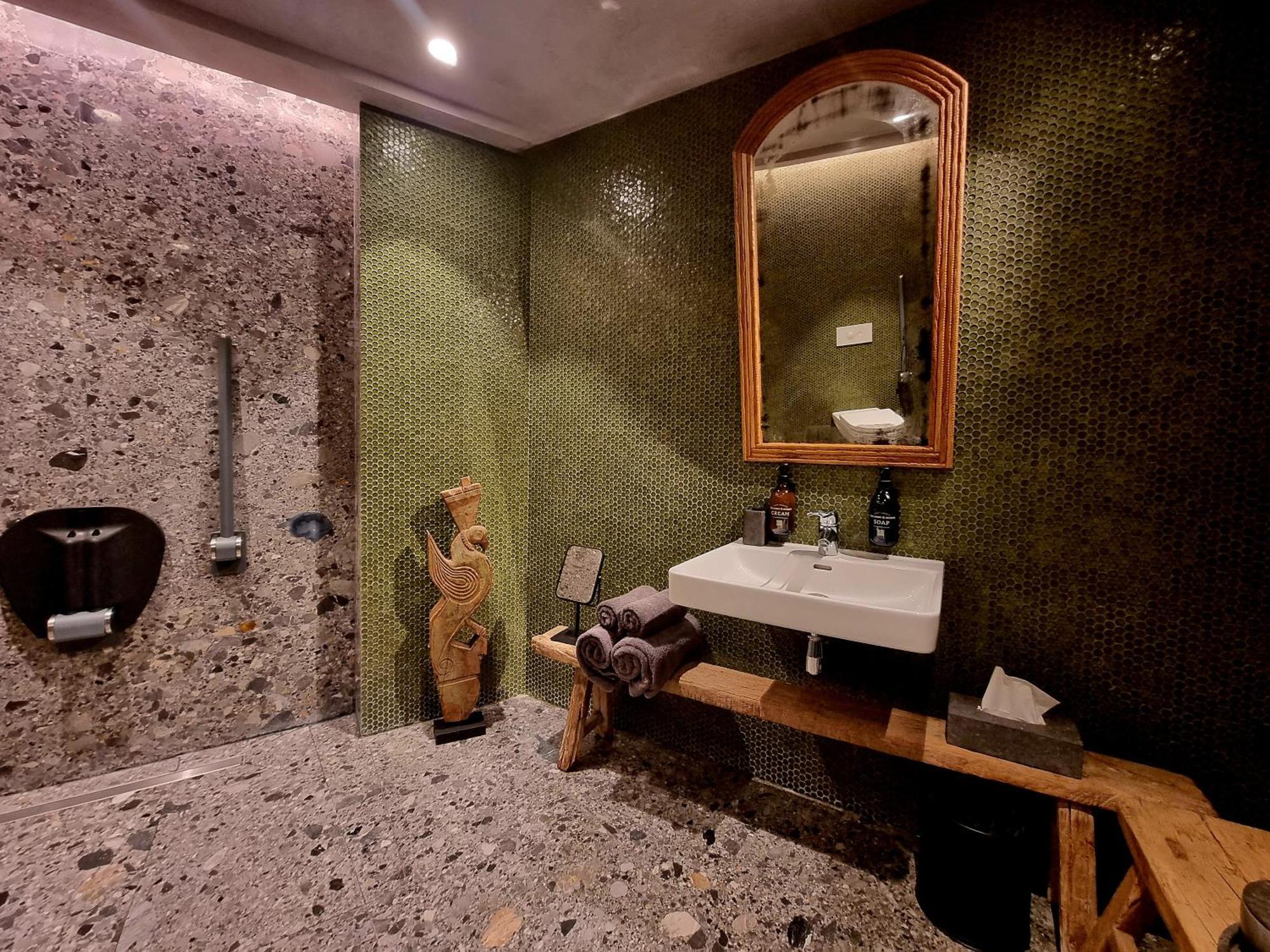 Unique Boutique Hotel Antibes Juan-Les-Pins Eksteriør bilde